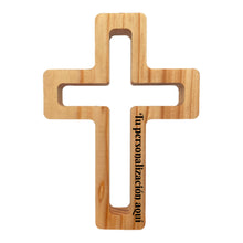 Cargar imagen en el visor de la galería, Mini Cruces de Madera para Recuerdo de Eventos
